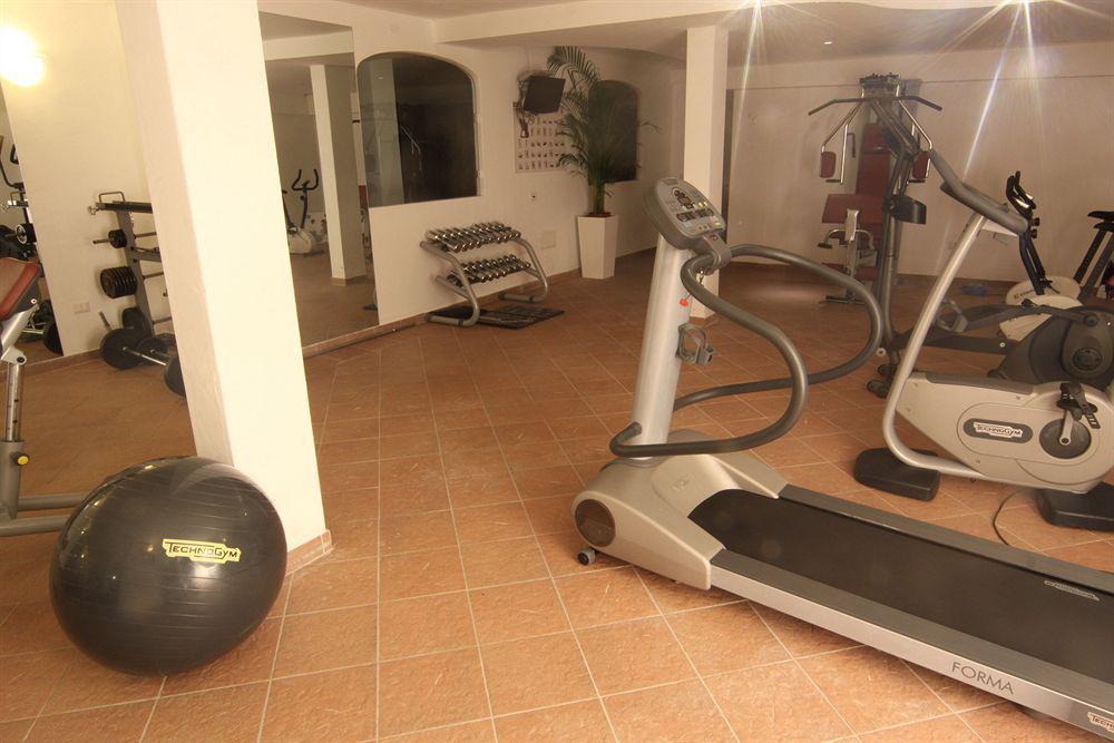 Colonna Resort Country & Sporting Club ปอร์โตแชร์โว ภายนอก รูปภาพ